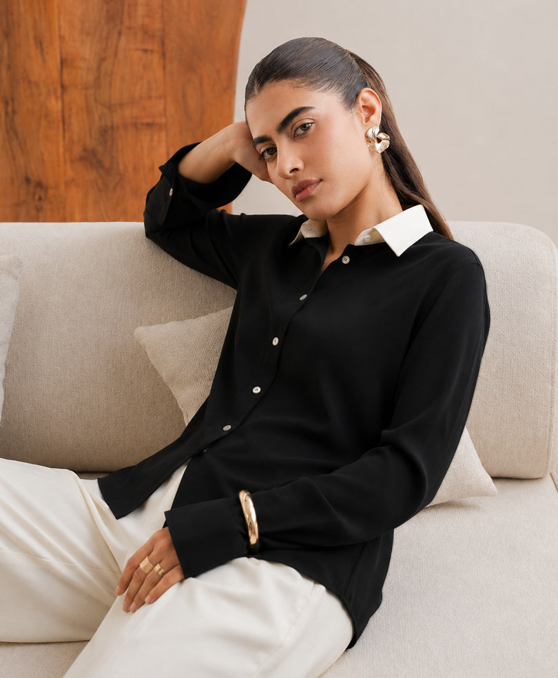 Contrast Collar Button Shirt (Women)