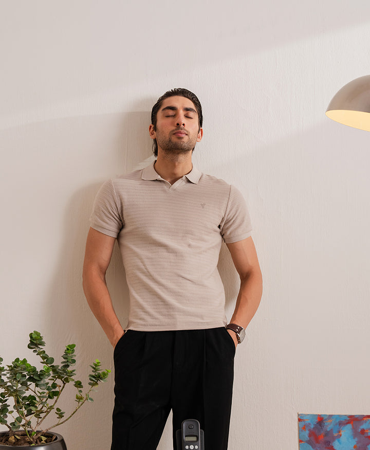 Pumica Stone V Neck Knitted POLO