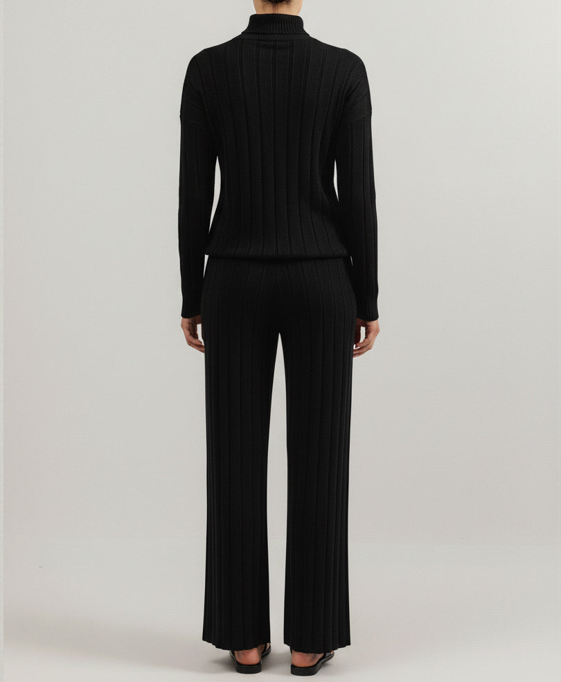 Black Drop Needle Knitted Trouser (Women)
