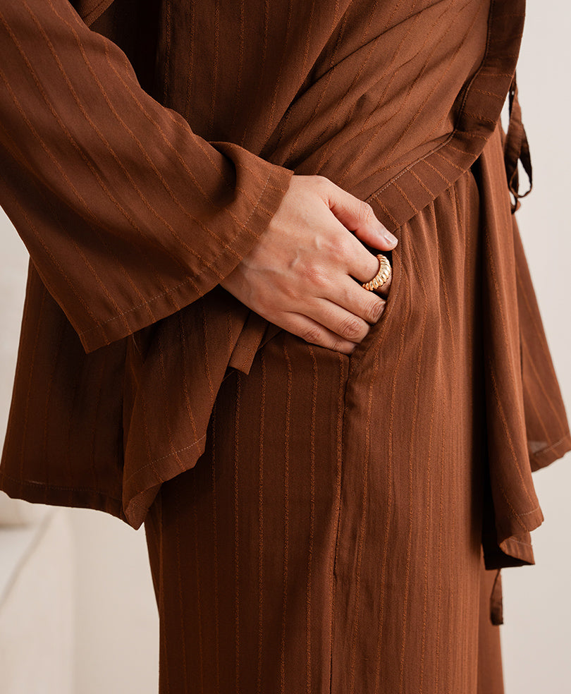 Mocha Line Wrap Shirt (Women)
