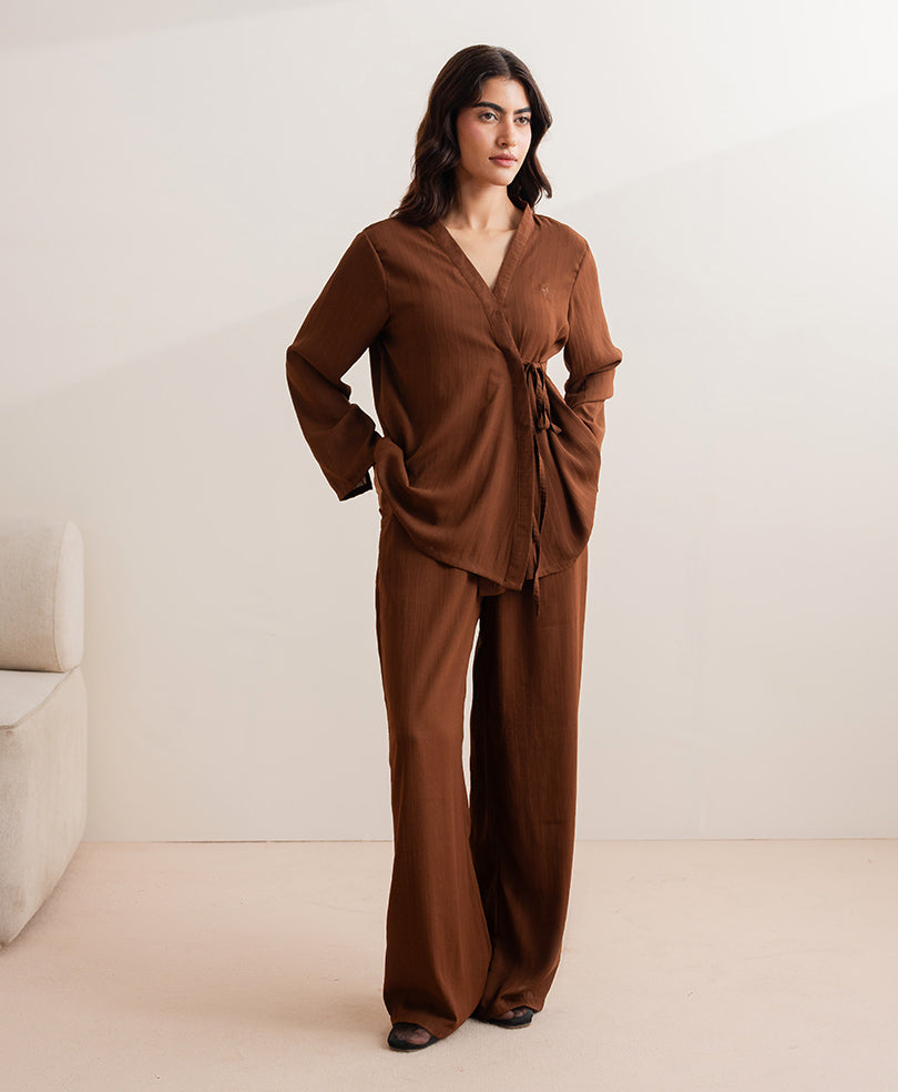 Mocha Line Wrap Shirt (Women)