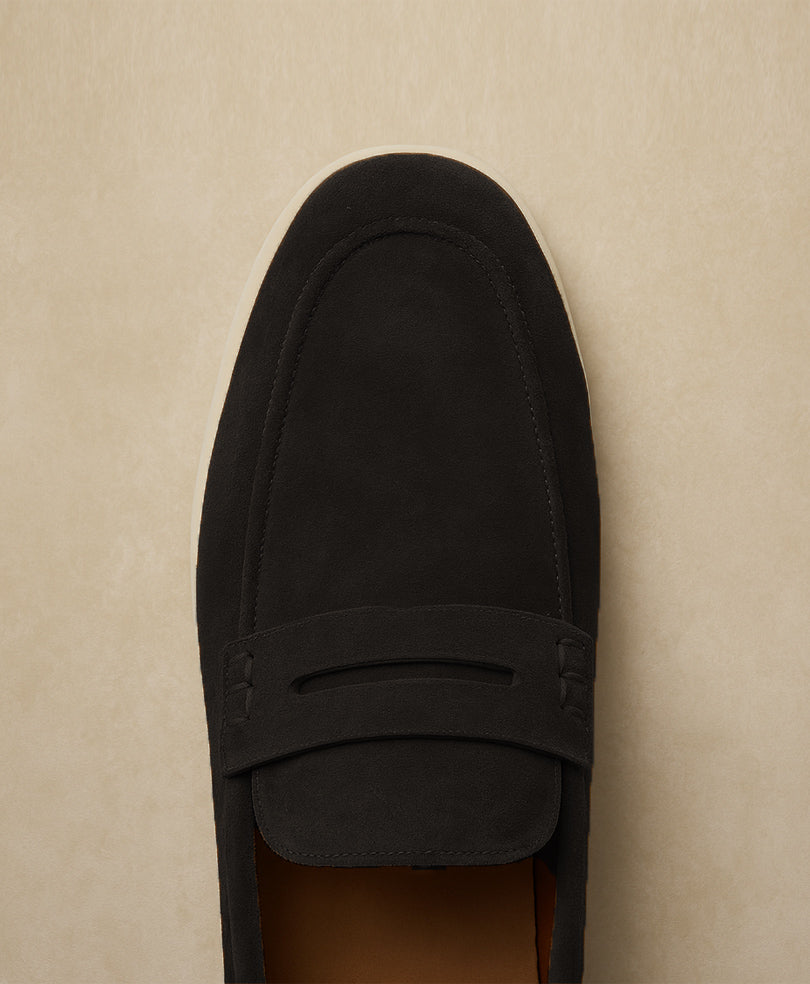 Suede Loafer Noir Shoes