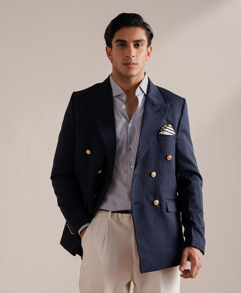 Thin Stripes Shirt (Slim / Modern Fit)
