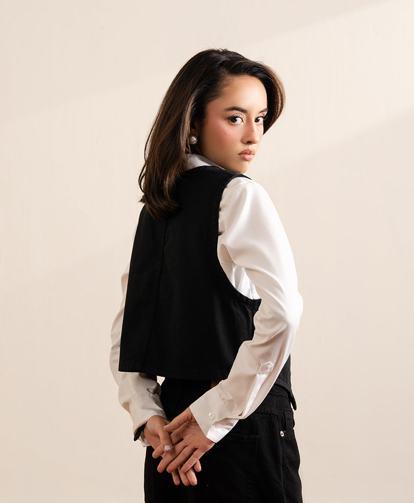 White FITTED Shirt (Women)